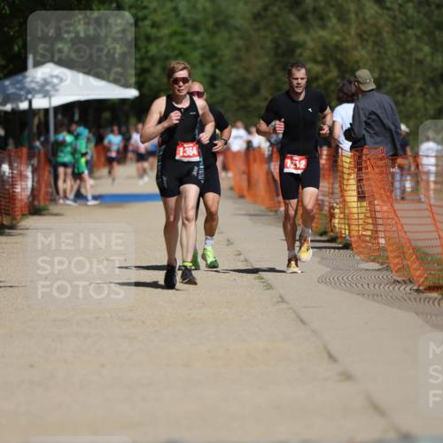 07.09.2025 - 19. Norderstedt Triathlon Michael Strokosch http://msf.ph/oto/8754610 07.09.2025 12:48:50 Laufen 1212, 1311, 1342, 1364 meine-sportfotos.de