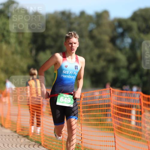 07.09.2025 - 19. Norderstedt Triathlon Michael Strokosch http://msf.ph/oto/8754712 07.09.2025 10:40:51 Laufen 649 meine-sportfotos.de