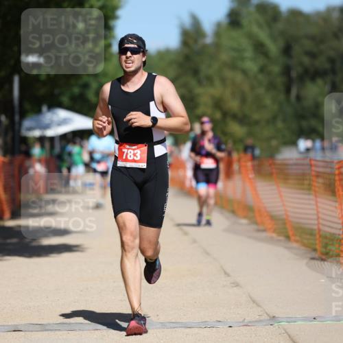 07.09.2025 - 19. Norderstedt Triathlon Michael Strokosch http://msf.ph/oto/8754717 07.09.2025 13:10:54 Laufen 248, 783, 1256 meine-sportfotos.de