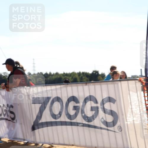 07.09.2025 - 19. Norderstedt Triathlon Luisa Fischer http://msf.ph/oto/8754727 07.09.2025 15:40:26 Schwimmen 1574, 1589, 1603, 1627, 1630 meine-sportfotos.de