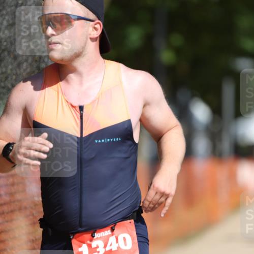 07.09.2025 - 19. Norderstedt Triathlon Michael Strokosch http://msf.ph/oto/8754734 07.09.2025 12:02:33 Laufen 203, 1159, 1340, 1341, 1365 meine-sportfotos.de