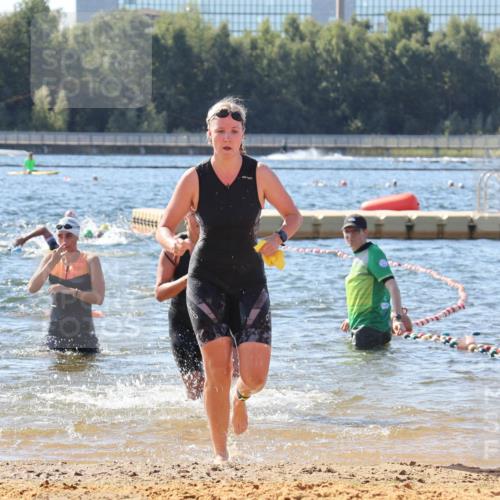 07.09.2025 - 19. Norderstedt Triathlon Luisa Fischer http://msf.ph/oto/8754769 07.09.2025 11:43:43 Schwimmen 261, 699, 1224, 1387 meine-sportfotos.de