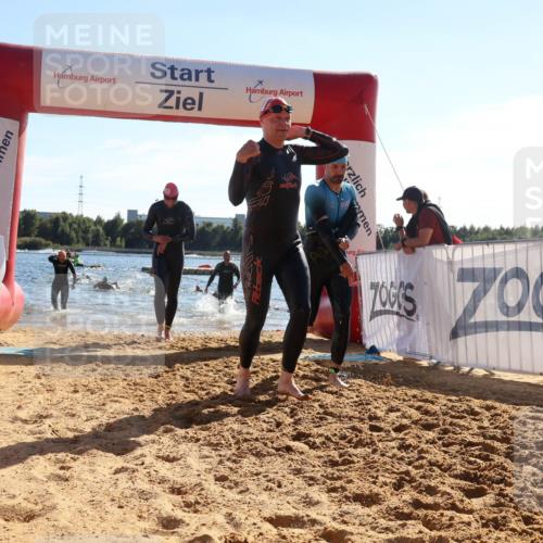 07.09.2025 - 19. Norderstedt Triathlon Luisa Fischer http://msf.ph/oto/8754798 07.09.2025 15:40:33 Schwimmen 1574, 1580, 1589, 1601, 1603, 1611, 1627 meine-sportfotos.de