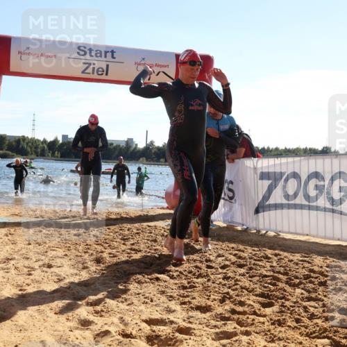 07.09.2025 - 19. Norderstedt Triathlon Luisa Fischer http://msf.ph/oto/8754805 07.09.2025 15:40:33 Schwimmen 1574, 1580, 1589, 1601, 1603, 1611, 1627 meine-sportfotos.de