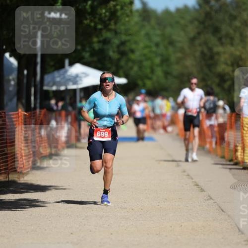 07.09.2025 - 19. Norderstedt Triathlon Michael Strokosch http://msf.ph/oto/8754831 07.09.2025 12:49:10 Laufen 699 meine-sportfotos.de