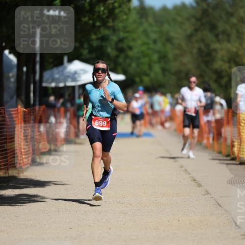 07.09.2025 - 19. Norderstedt Triathlon Michael Strokosch http://msf.ph/oto/8754842 07.09.2025 12:49:10 Laufen 699 meine-sportfotos.de