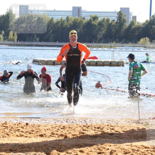 07.09.2025 - 19. Norderstedt Triathlon Luisa Fischer http://msf.ph/oto/8754843 07.09.2025 15:40:44 Schwimmen 1554, 1559, 1574, 1580, 1592, 1601, 1611, 1616, 1627 meine-sportfotos.de