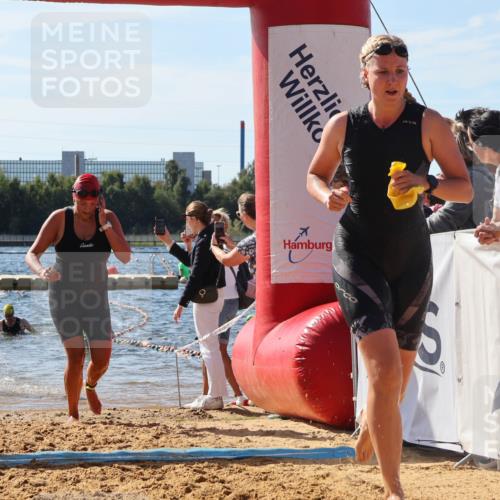 07.09.2025 - 19. Norderstedt Triathlon Luisa Fischer http://msf.ph/oto/8754849 07.09.2025 11:43:47 Schwimmen 261, 1213, 1224, 1387 meine-sportfotos.de