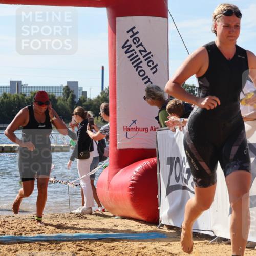07.09.2025 - 19. Norderstedt Triathlon Luisa Fischer http://msf.ph/oto/8754852 07.09.2025 11:43:47 Schwimmen 261, 1213, 1224, 1387 meine-sportfotos.de