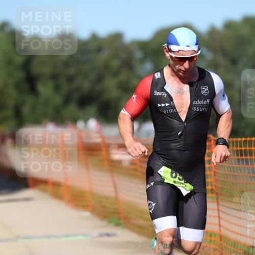07.09.2025 - 19. Norderstedt Triathlon Michael Strokosch http://msf.ph/oto/8754855 07.09.2025 14:53:02 Laufen 879, 969, 1002, 1041 meine-sportfotos.de
