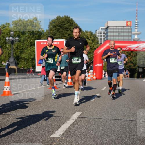 07.09.2025 - BARMER Alsterlauf Yannick Fuchs http://msf.ph/oto/8754868 07.09.2025 09:37:34 Laufen 36, 6116, 5246, 5312, 5500, 6320, 599 meine-sportfotos.de