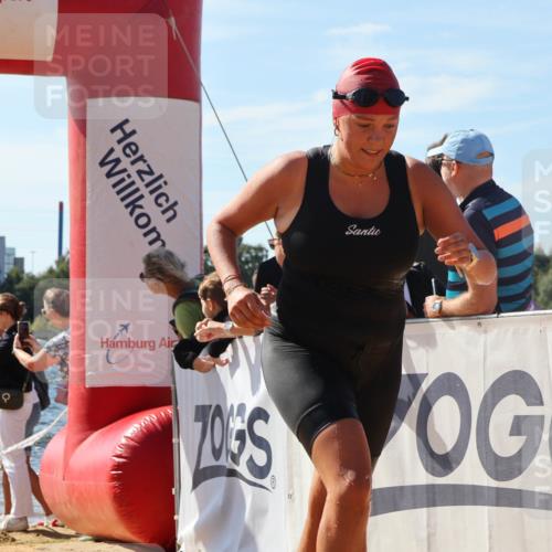 07.09.2025 - 19. Norderstedt Triathlon Luisa Fischer http://msf.ph/oto/8754883 07.09.2025 11:43:50 Schwimmen 261, 1213, 1224, 1387 meine-sportfotos.de