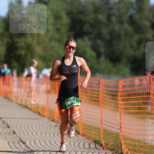 07.09.2025 - 19. Norderstedt Triathlon Michael Strokosch http://msf.ph/oto/8754909 07.09.2025 10:41:06 Laufen 687 meine-sportfotos.de