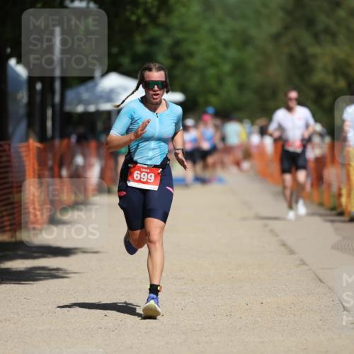 07.09.2025 - 19. Norderstedt Triathlon Michael Strokosch http://msf.ph/oto/8754913 07.09.2025 12:49:11 Laufen 699 meine-sportfotos.de