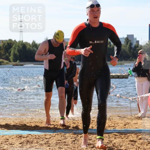 07.09.2025 - 19. Norderstedt Triathlon Luisa Fischer http://msf.ph/oto/8754946 07.09.2025 11:44:00 Schwimmen 1213, 1231, 1241, 1300, 1370, 1387 meine-sportfotos.de