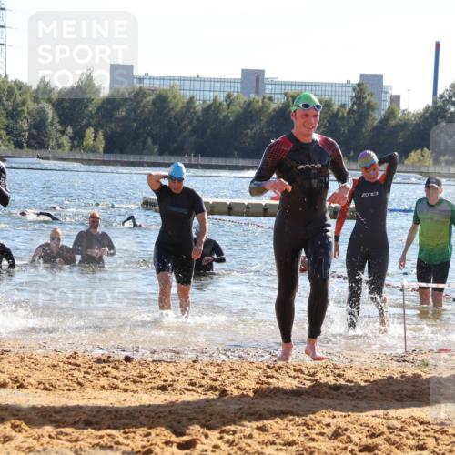 07.09.2025 - 19. Norderstedt Triathlon Luisa Fischer http://msf.ph/oto/8754966 07.09.2025 15:40:59 Schwimmen 1045, 1055, 1066, 1549, 1554, 1592, 1607, 1631 meine-sportfotos.de