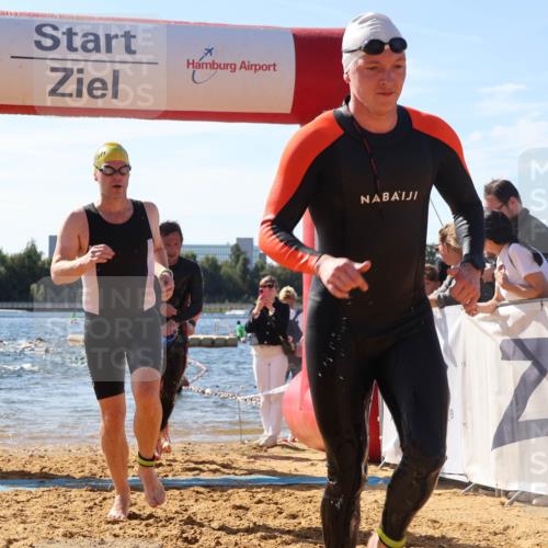 07.09.2025 - 19. Norderstedt Triathlon Luisa Fischer http://msf.ph/oto/8754970 07.09.2025 11:44:02 Schwimmen 1213, 1231, 1241, 1300, 1370 meine-sportfotos.de