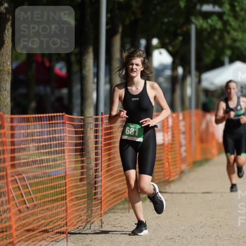 07.09.2025 - 19. Norderstedt Triathlon Michael Strokosch http://msf.ph/oto/8754972 07.09.2025 10:59:52 Laufen 61, 681, 683, 691 meine-sportfotos.de