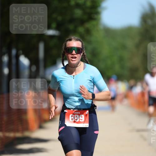 07.09.2025 - 19. Norderstedt Triathlon Michael Strokosch http://msf.ph/oto/8754999 07.09.2025 12:49:13 Laufen 699, 737 meine-sportfotos.de