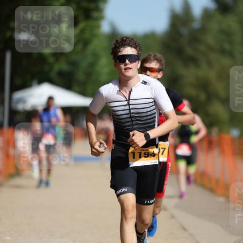 07.09.2025 - 19. Norderstedt Triathlon Michael Strokosch http://msf.ph/oto/8755021 07.09.2025 12:02:49 Laufen 1194, 1207 meine-sportfotos.de