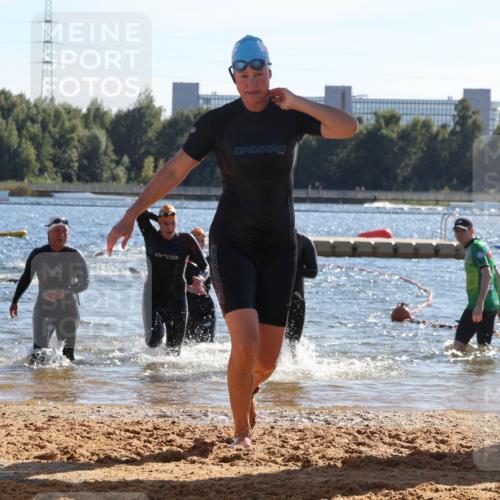 07.09.2025 - 19. Norderstedt Triathlon Luisa Fischer http://msf.ph/oto/8755032 07.09.2025 15:41:05 Schwimmen 1045, 1055, 1066, 1101, 1106, 1549, 1581, 1602, 1607, 1631 meine-sportfotos.de