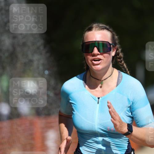 07.09.2025 - 19. Norderstedt Triathlon Michael Strokosch http://msf.ph/oto/8755053 07.09.2025 12:49:14 Laufen 699, 737 meine-sportfotos.de