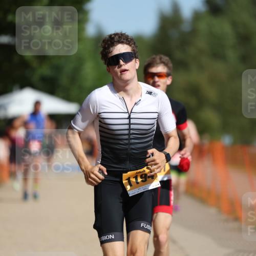 07.09.2025 - 19. Norderstedt Triathlon Michael Strokosch http://msf.ph/oto/8755054 07.09.2025 12:02:50 Laufen 775, 784, 1194, 1207 meine-sportfotos.de