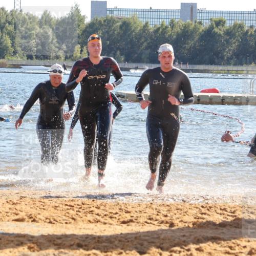 07.09.2025 - 19. Norderstedt Triathlon Luisa Fischer http://msf.ph/oto/8755055 07.09.2025 15:41:07 Schwimmen 1045, 1101, 1106, 1549, 1560, 1581, 1602, 1631 meine-sportfotos.de