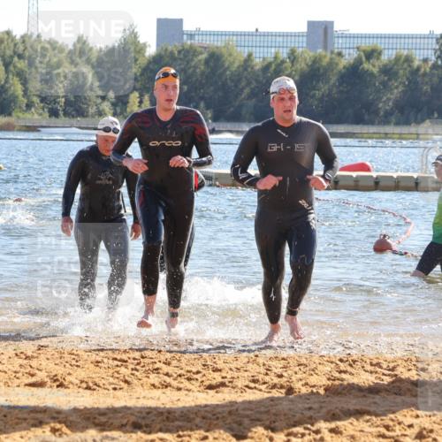 07.09.2025 - 19. Norderstedt Triathlon Luisa Fischer http://msf.ph/oto/8755061 07.09.2025 15:41:07 Schwimmen 1045, 1101, 1106, 1549, 1560, 1581, 1602, 1631 meine-sportfotos.de