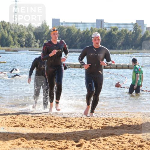 07.09.2025 - 19. Norderstedt Triathlon Luisa Fischer http://msf.ph/oto/8755067 07.09.2025 15:41:07 Schwimmen 1045, 1101, 1106, 1549, 1560, 1581, 1602, 1631 meine-sportfotos.de