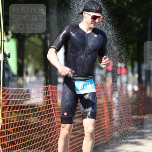 07.09.2025 - 19. Norderstedt Triathlon Michael Strokosch http://msf.ph/oto/8755107 07.09.2025 14:53:11 Laufen 879, 1006, 1406 meine-sportfotos.de