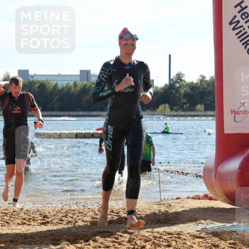 07.09.2025 - 19. Norderstedt Triathlon Luisa Fischer http://msf.ph/oto/8755109 07.09.2025 15:41:30 Schwimmen 1579, 1609, 1613, 1623 meine-sportfotos.de