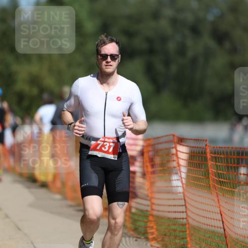 07.09.2025 - 19. Norderstedt Triathlon Michael Strokosch http://msf.ph/oto/8755110 07.09.2025 12:49:19 Laufen 202, 737, 820 meine-sportfotos.de