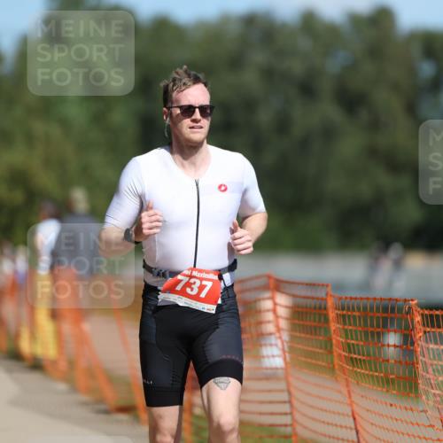 07.09.2025 - 19. Norderstedt Triathlon Michael Strokosch http://msf.ph/oto/8755129 07.09.2025 12:49:20 Laufen 202, 737, 820 meine-sportfotos.de