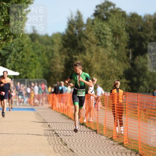 07.09.2025 - 19. Norderstedt Triathlon Michael Strokosch http://msf.ph/oto/8755134 07.09.2025 10:41:30 Laufen 655, 663 meine-sportfotos.de