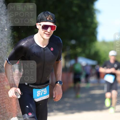 07.09.2025 - 19. Norderstedt Triathlon Michael Strokosch http://msf.ph/oto/8755145 07.09.2025 14:53:12 Laufen 879, 1006, 1406 meine-sportfotos.de