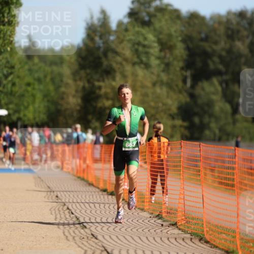 07.09.2025 - 19. Norderstedt Triathlon Michael Strokosch http://msf.ph/oto/8755175 07.09.2025 10:41:32 Laufen 655, 663 meine-sportfotos.de