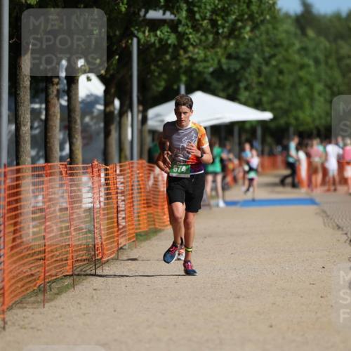07.09.2025 - 19. Norderstedt Triathlon Michael Strokosch http://msf.ph/oto/8755176 07.09.2025 11:00:00 Laufen 91, 674, 681, 683 meine-sportfotos.de