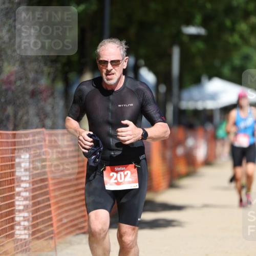 07.09.2025 - 19. Norderstedt Triathlon Michael Strokosch http://msf.ph/oto/8755185 07.09.2025 12:49:23 Laufen 202, 737, 820, 1369 meine-sportfotos.de