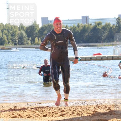 07.09.2025 - 19. Norderstedt Triathlon Luisa Fischer http://msf.ph/oto/8755210 07.09.2025 15:41:38 Schwimmen 1564, 1579, 1609, 1613, 1623 meine-sportfotos.de