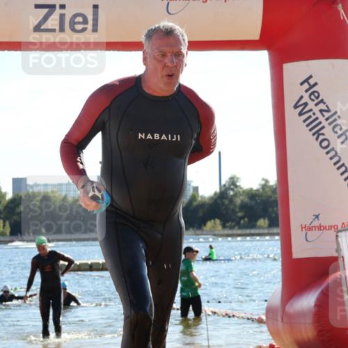 07.09.2025 - 19. Norderstedt Triathlon Luisa Fischer http://msf.ph/oto/8755251 07.09.2025 15:41:51 Schwimmen 1550, 1564, 1628 meine-sportfotos.de
