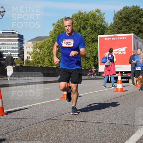 07.09.2025 - BARMER Alsterlauf Yannick Fuchs http://msf.ph/oto/8755262 07.09.2025 09:37:49 Laufen 4925, 5202, 5288, 3702 meine-sportfotos.de