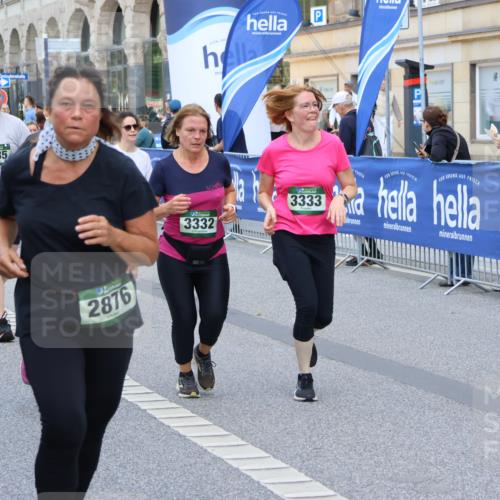 07.09.2025 - BARMER Alsterlauf Strokosch-Dieckow http://msf.ph/oto/8755278 07.09.2025 10:14:06 Ziel 2129, 2166, 2225, 2232, 2442, 2712, 2873, 2929, 2930, 3929, 4108, 4213, 4364, 4422, 4670, 4671, 5062, 5795, 6145, 6312, 6337, 8101, 8120, 8257 meine-sportfotos.de