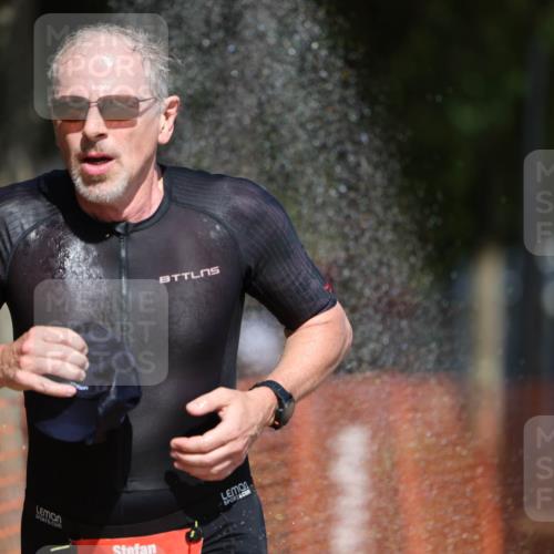 07.09.2025 - 19. Norderstedt Triathlon Michael Strokosch http://msf.ph/oto/8755283 07.09.2025 12:49:25 Laufen 202, 820, 1369 meine-sportfotos.de