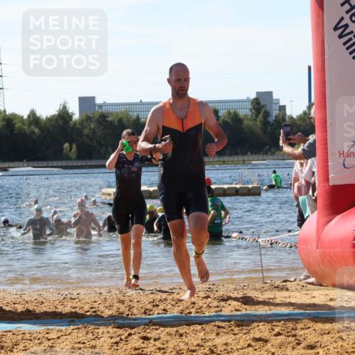 07.09.2025 - 19. Norderstedt Triathlon Luisa Fischer http://msf.ph/oto/8755284 07.09.2025 11:44:36 Schwimmen 695, 756, 1343, 1361, 1364, 1378 meine-sportfotos.de