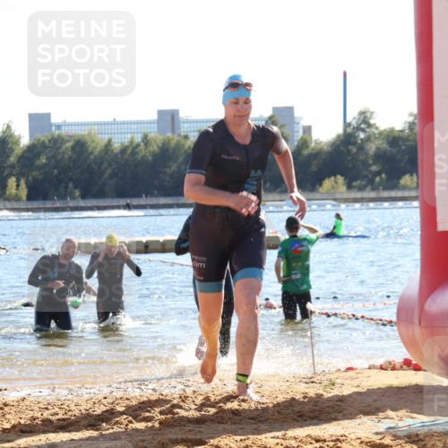 07.09.2025 - 19. Norderstedt Triathlon Luisa Fischer http://msf.ph/oto/8755302 07.09.2025 15:42:02 Schwimmen 1102, 1550, 1567, 1628 meine-sportfotos.de