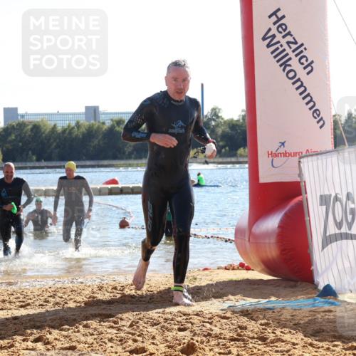 07.09.2025 - 19. Norderstedt Triathlon Luisa Fischer http://msf.ph/oto/8755346 07.09.2025 15:42:06 Schwimmen 1102, 1550, 1556, 1558, 1567 meine-sportfotos.de