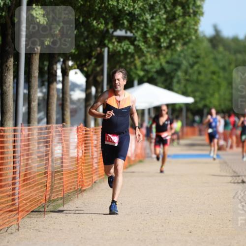 07.09.2025 - 19. Norderstedt Triathlon Michael Strokosch http://msf.ph/oto/8755359 07.09.2025 10:41:36 Laufen 663, 1132 meine-sportfotos.de