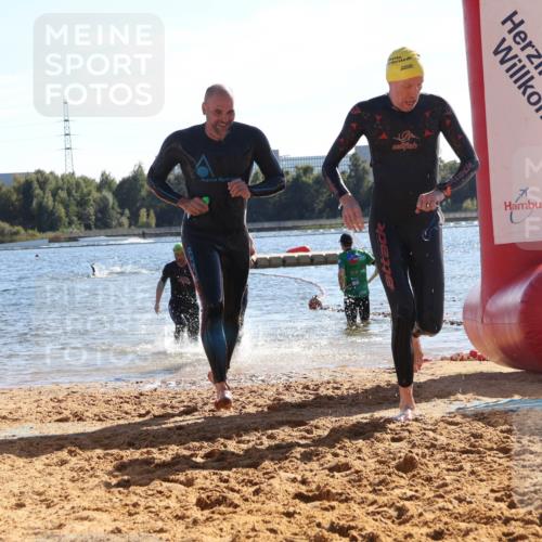 07.09.2025 - 19. Norderstedt Triathlon Luisa Fischer http://msf.ph/oto/8755407 07.09.2025 15:42:11 Schwimmen 1102, 1555, 1556, 1558, 1567, 1588 meine-sportfotos.de