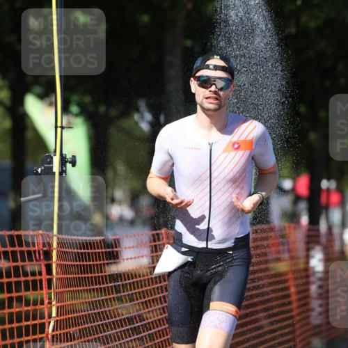 07.09.2025 - 19. Norderstedt Triathlon Michael Strokosch http://msf.ph/oto/8755417 07.09.2025 14:53:21 Laufen 994, 1006, 1015, 1401, 1467 meine-sportfotos.de